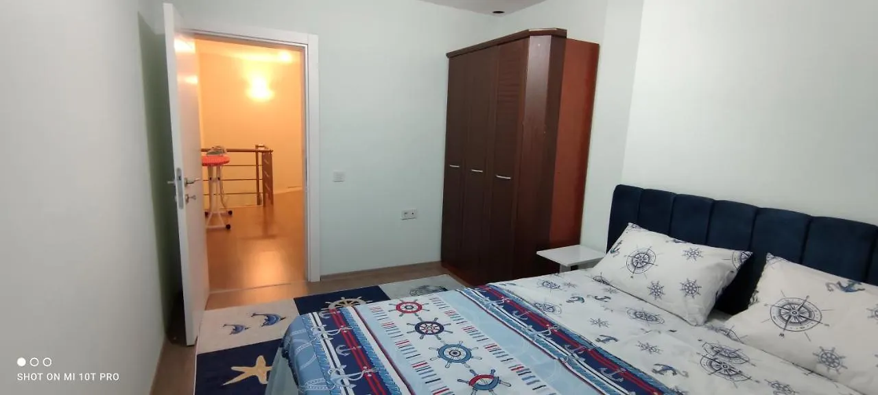 Family Apart-Hotel 